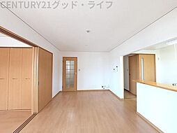 メゾン・ド・アモーレ 102 1階2LDKのリビング/ダイニング