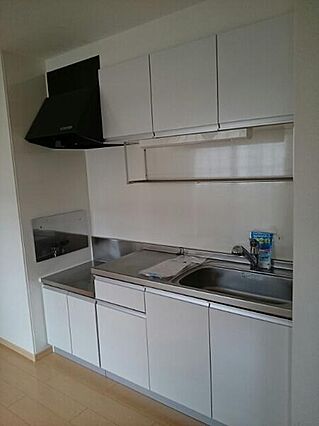 ホーリーグリッターT.J_内装_1