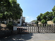 米原市立米原中学校まで878m