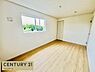 洋室：収納が付いた洋室でお部屋スッキリ