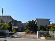 市原市立若葉中学校まで1944m