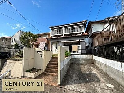外観:築45年!築年数を感じさせない魅力が詰まった中古戸建!リフォームによって新たな住まいに生まれ変わりこれからの暮らしを気持ちよくスタートできます! 外観:築45年!築年数を感じさせない魅力が詰まった中古戸建!リフォームによって新たな住まいに生まれ変わりこれからの暮らしを気持ちよくスタートできます!
