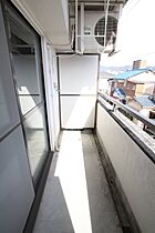 キャッスル和泉 303 ｜ 愛媛県松山市新立町2-16（賃貸マンション1K・3階・21.60㎡） その9