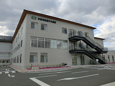 公益社団法人京都保健会京都民医連中央病院まで480m
