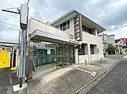 京都中央信用金庫花園支店まで444m