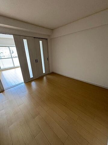 リビング/ダイニング シャルム四条大宮 3階/-