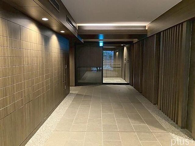 エントランス ジオ京都二条 4階/-