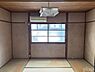 和室：2階和室5帖