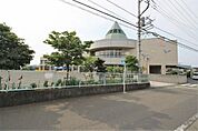 綾瀬こばと幼稚園まで897m