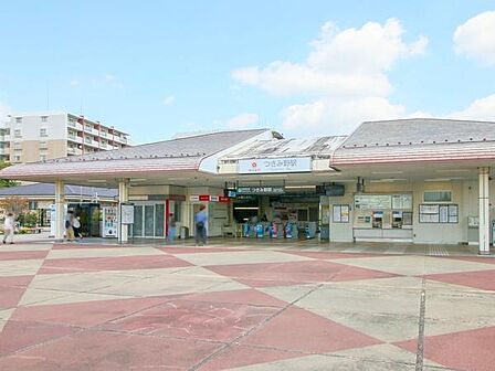 つきみ野駅(東急 田園都市線)まで80m、つきみ野駅は中央林間駅と南町田グランベリーパーク駅の間にある駅です。歩いて5分位の所に美味しいお蕎麦屋さんもありますよ。