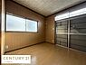 寝室：バルコニーへ出られます