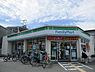 周辺：ファミリーマート堺草部店まで1590m