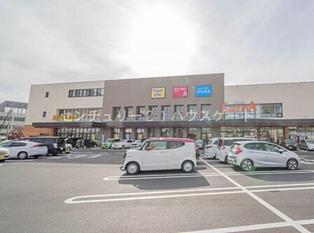 かましんカルナ駅東店まで499m