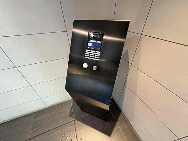 エントランスを拡大表示