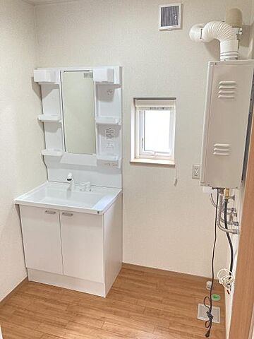 洗面 青森市八重田2丁目5-18