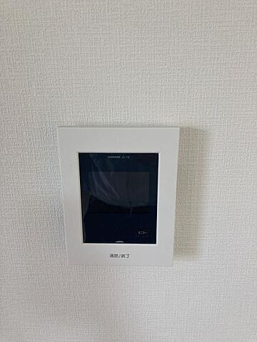 室内 青森市旭町2丁目9-16