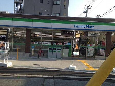 ファミリーマート鴫野橋店まで437m