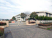 座間市立東原小学校まで1096m