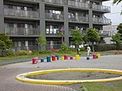 東柏ケ谷近隣公園まで1446m