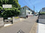 前面道路4ｍ！陽当り良好な立地です。車庫入れが苦手な方も安心ですね。【現地販売会開催中】
