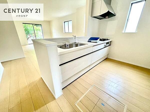 キッチンを拡大表示