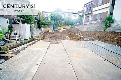 外観:建設中です!施工例のご見学できます!周辺環境や他物件もまとめてご案内可能です!不動産の事ならどんな事でもお気軽にご相談ください。 外観:建設中です!施工例のご見学できます!周辺環境や他物件もまとめてご案内可能です!不動産の事ならどんな事でもお気軽にご相談ください。