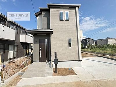 外観:完成しました!当日のご案内が可能です。連絡いただければ、今すぐのご見学ができますのでお気軽にお問い合わせください。お仕事帰りにもどうぞ! 外観:完成しました!当日のご案内が可能です。連絡いただければ、今すぐのご見学ができますのでお気軽にお問い合わせください。お仕事帰りにもどうぞ!