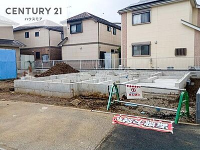 外観：建設中です！施工例のご見学できます！周辺環境や他物件もまとめてご案内可能です！不動産の事ならどんな事でもお気軽にご相談ください。
