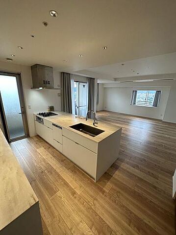 キッチン ローレルコート三条堀川 14階/-