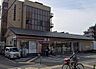 周辺：セブンイレブン京都西大路花屋町店まで300m