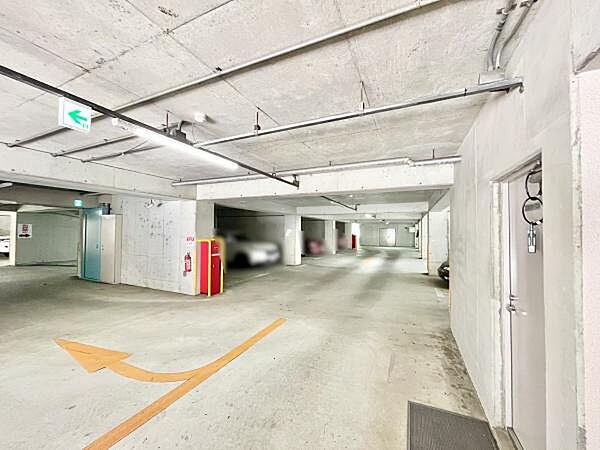 駐車場を拡大表示
