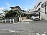 外観：周辺は高い建物が少なく、陽当り・通風ともに良好で開放感あふれる住環境です。閑静な住宅街に位置しており落ち着いた暮らしが実現できます。実際の採光や広さの感覚など、ぜひ一度現地でお確かめください。