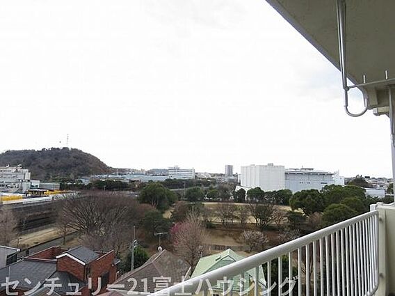 高い建物がなく...