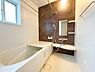 浴室：ゆったりと一日の疲れを癒してくれるバスルームです！※AI機能で家具を一部消しております。