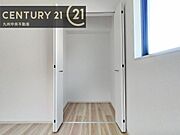 【クローゼット】お部屋ごとに設けた収納は住みやすさへのこだわりです。