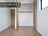 収納：【クローゼット】お部屋ごとに設けた収納は住みやすさへのこだわりです。