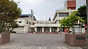 五所川原市立栄小学校まで620m