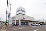 周辺：サンディ　橿原五井店まで768m、〒634-0832 奈良県橿原市五井町212番地電話番号　0744-48-3909　営業時間　10:00～19:30