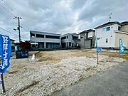 交通量の少ない閑静な住宅街です♪