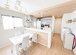 八王子市緑町の中古一戸建て