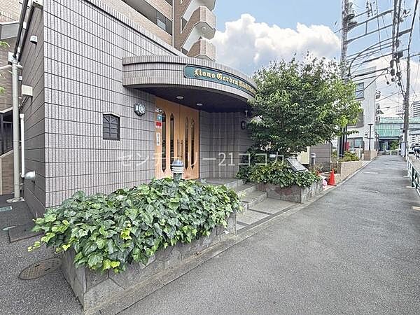 エントランス