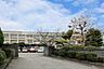 周辺：直方市立新入小学校まで1162m