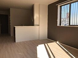 ラ・プリシェール 110 1階2LDKのリビング/ダイニング