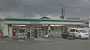 ファミリーマート宮崎港前店まで1012m