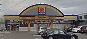 マツモトキヨシ和知川原店まで768m