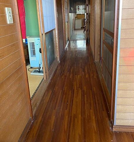 玄関 児湯郡都農町大字川北心見