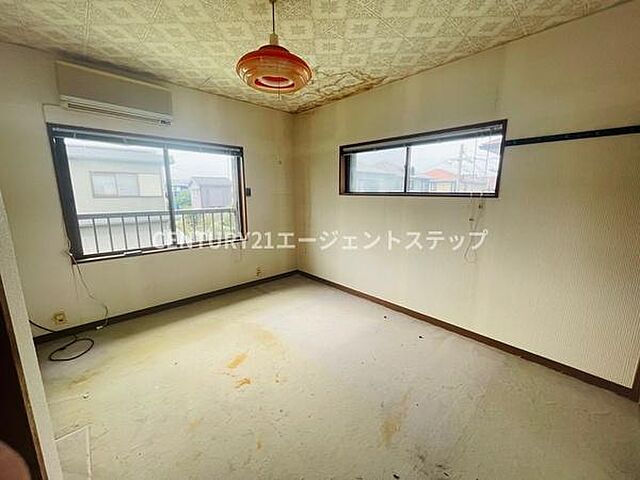 室内 宮崎市吉村町大町