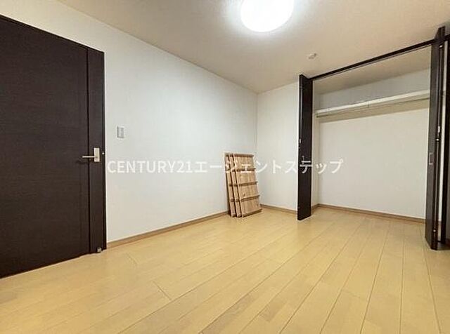 室内 宮崎市新別府町城元