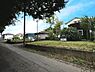 その他：広々とした前面道路です！