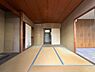 和室：1F和室　約6帖！押入付き